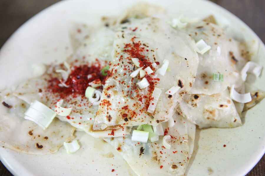 Bibim Mandu (Dumpling Campur Pedas)